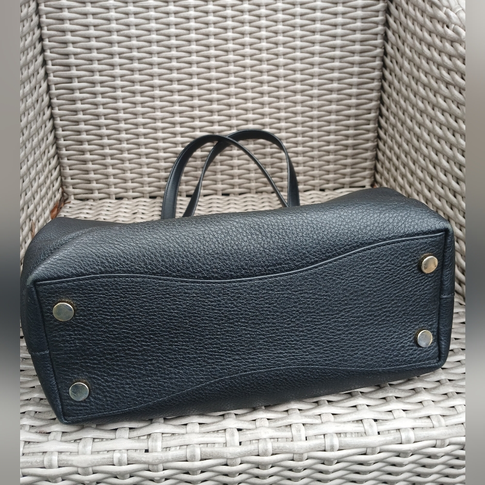 Michael Kors Black Pebbled Leather Shoulder Bag - Picture 3 of 16